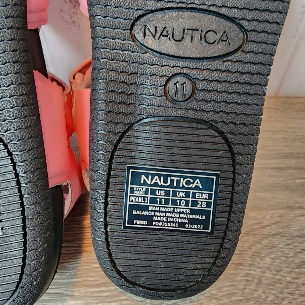 Nautica nwt pearl